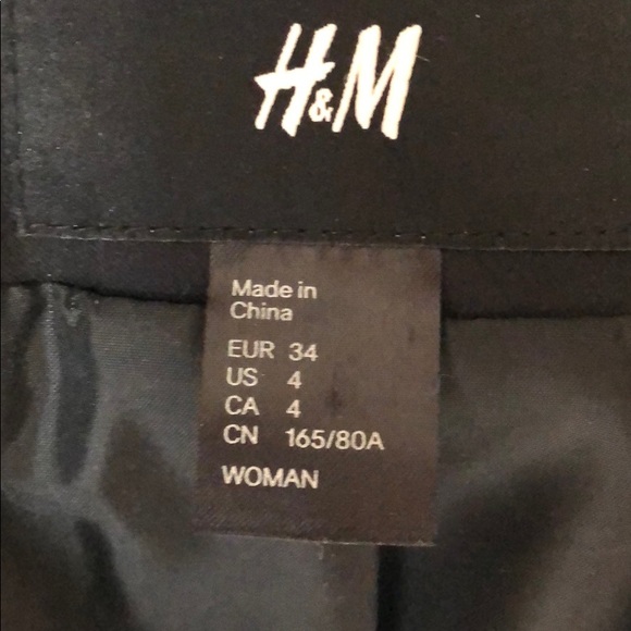 Black H&M blazer jacket with buttons - Picture 11 of 13